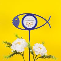 DIY Blumenstecker Fisch dunkelblau-Dekorationsbeispiel mit Fotoaufkleber Herzlichen Gl&uuml;ckwunsch